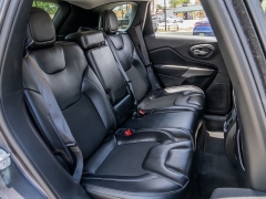 Used 2021  Jeep Cherokee Latitude Plus FWD at A Motors Sales & Finance near San Antonio&comma; TX