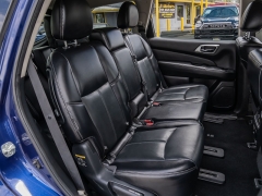 Used 2020  Nissan Pathfinder 4d SUV 4WD SL at A Motors Sales & Finance near San Antonio&comma; TX