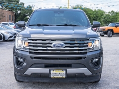 Used 2020  Ford Expedition 4d SUV 2WD XLT at A Motors Sales & Finance near San Antonio&comma; TX