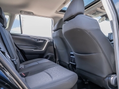 Used 2020  Toyota RAV4 Hybrid 4d SUV AWD XLE &ast;Ltd Avail&ast; at A Motors Sales & Finance near San Antonio&comma; TX