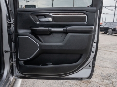 Used 2019  Ram 1500 2WD Crew Cab Laramie at A Motors Sales & Finance near San Antonio&comma; TX