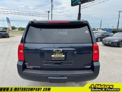 Used 2019 Chevrolet Suburban 4d SUV 4WD LT at A Motors Sales & Finance near San Antonio, TX