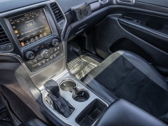 Used 2017 Jeep Grand Cherokee 4d SUV 2WD Laredo at A Motors Sales & Finance near San Antonio, TX