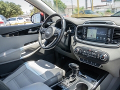 Used 2017  Kia Sorento 4d SUV FWD SX at A Motors Sales & Finance near San Antonio&comma; TX