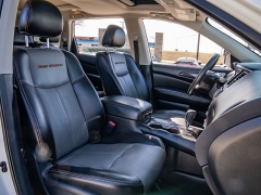 Used 2020  Nissan Pathfinder 4d SUV FWD SL at A Motors Sales & Finance near San Antonio&comma; TX