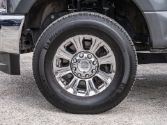 Used 2019  Ford Super Duty F-250 4WD Crew Cab XLT at A Motors Sales & Finance near San Antonio, TX