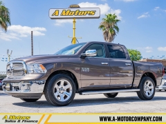 Used 2018  Ram 1500 2WD Crew Cab SLT at A Motors Sales & Finance near San Antonio&comma; TX
