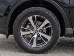 Used 2018  Toyota RAV4 4d SUV FWD XLE at A Motors Sales & Finance near San Antonio&comma; TX