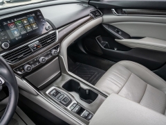 Used 2019  Honda Accord Hybrid 4d Sedan Touring at A Motors Sales & Finance near San Antonio&comma; TX