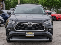 Used 2022  Toyota Highlander Platinum FWD at A Motors Sales & Finance near San Antonio&comma; TX