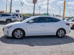 Used 2019  Hyundai Elantra 4d Sedan Value at A Motors Sales & Finance near San Antonio&comma; TX