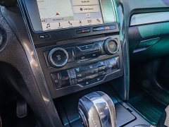 Used 2018  Ford Explorer 4d SUV FWD XLT at A Motors Sales & Finance near San Antonio, TX