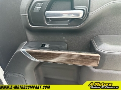 Used 2019 Chevrolet Silverado 1500 4WD Crew Cab RST at A Motors Sales & Finance near San Antonio, TX