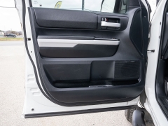 Used 2018  Toyota Tundra 2WD CrewMax SR5 5&period;7L at A Motors Sales & Finance near San Antonio&comma; TX