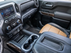 Used 2020  GMC Sierra 1500 4WD Crew Cab Elevation at A Motors Sales & Finance near San Antonio&comma; TX