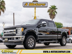 Used 2017  Ford Super Duty F-250 4WD Crew Cab XLT at A Motors Sales & Finance near San Antonio&comma; TX