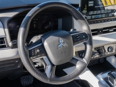 Used 2023  Mitsubishi Outlander SEL S-AWC at A Motors Sales & Finance near San Antonio&comma; TX