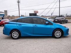Used 2022  Toyota Prius L Eco at A Motors Sales & Finance near San Antonio&comma; TX