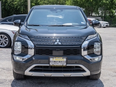 Used 2024  Mitsubishi Outlander SE FWD at A Motors Sales & Finance near San Antonio&comma; TX