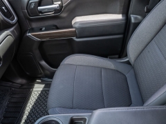 Used 2019  Chevrolet Silverado 1500 2WD Crew Cab LT at A Motors Sales & Finance near San Antonio&comma; TX