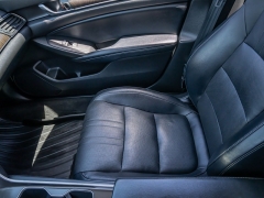 Used 2018  Honda Accord Sedan 4d EX-L 2&period;0T at A Motors Sales & Finance near San Antonio&comma; TX