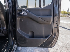 Used 2015  Nissan Frontier 4WD Crew Cab PRO-4X Auto at A Motors Sales & Finance near San Antonio, TX