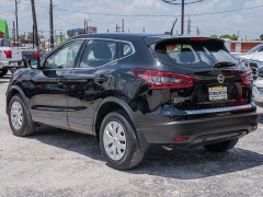 Used 2020  Nissan Rogue Sport 4d SUV FWD S at A Motors Sales & Finance near San Antonio&comma; TX