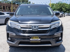Used 2019  Honda Pilot 4d SUV FWD Touring 8-Passenger at A Motors Sales & Finance near San Antonio&comma; TX