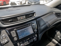 Used 2017  Nissan Rogue 4d SUV AWD SL at A Motors Sales & Finance near San Antonio&comma; TX