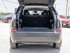 Used 2020  Jeep Cherokee 4d SUV FWD Latitude Plus Altitude 2&period;4L at A Motors Sales & Finance near San Antonio&comma; TX