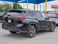 Used 2023  Toyota Highlander XLE FWD at A Motors Sales & Finance near San Antonio&comma; TX