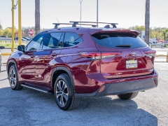 Used 2022  Toyota Highlander XLE FWD at A Motors Sales & Finance near San Antonio, TX
