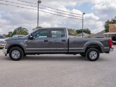 Used 2019  Ford Super Duty F-250 2WD Crew Cab XL at A Motors Sales & Finance near San Antonio, TX