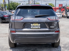 Used 2021  Jeep Cherokee Latitude Plus FWD at A Motors Sales & Finance near San Antonio&comma; TX