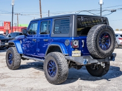 Used 2018  Jeep Wrangler Unlimited 4d SUV 4WD Sahara at A Motors Sales & Finance near San Antonio&comma; TX