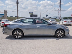 Used 2022  Nissan Altima 2&period;5 SV Sedan at A Motors Sales & Finance near San Antonio&comma; TX