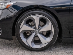 Used 2018  Honda Accord Sedan 4d Touring 2&period;0T at A Motors Sales & Finance near San Antonio&comma; TX