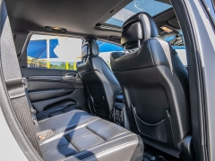 Used 2015  Jeep Grand Cherokee 4d SUV 2WD Limited at A Motors Sales & Finance near San Antonio&comma; TX