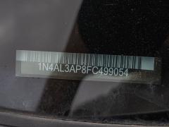 Used 2015  Nissan Altima 4d Sedan 2&period;5L at A Motors Sales & Finance near San Antonio&comma; TX