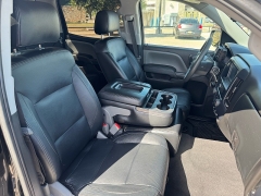 Used 2018 Chevrolet Silverado 1500 2WD Crew Cab Custom at A Motors Sales & Finance near San Antonio, TX