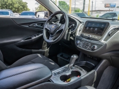 Used 2019  Chevrolet Malibu 4d Sedan LT at A Motors Sales & Finance near San Antonio&comma; TX