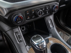 Used 2019  GMC Acadia 4d SUV FWD SLE-2 I4 at A Motors Sales & Finance near San Antonio&comma; TX