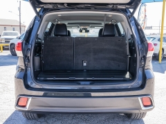 Used 2019  Toyota Highlander Hybrid 4d SUV AWD Limited at A Motors Sales & Finance near San Antonio&comma; TX