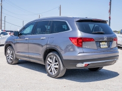 Used 2016  Honda Pilot 4d SUV AWD Touring at A Motors Sales & Finance near San Antonio&comma; TX