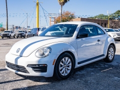 Used 2017  Volkswagen Beetle 2d Coupe 1&period;8T S at A Motors Sales & Finance near San Antonio&comma; TX