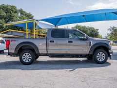 Used 2020 Ford Super Duty F-250 4WD Crew Cab XL at A Motors Sales & Finance near San Antonio, TX