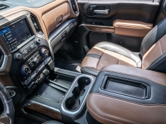 Used 2022  Chevrolet Silverado 2500HD 4WD Crew Cab 159" High Country Dsl at A Motors Sales & Finance near San Antonio&comma; TX