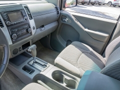 Used 2016  Nissan Frontier 2WD Crew Cab SV at A Motors Sales & Finance near San Antonio&comma; TX
