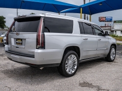 Used 2019  Cadillac Escalade ESV 4d SUV 4WD Platinum at A Motors Sales & Finance near San Antonio&comma; TX
