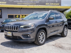 Used 2021  Jeep Cherokee Latitude Plus FWD at A Motors Sales & Finance near San Antonio&comma; TX